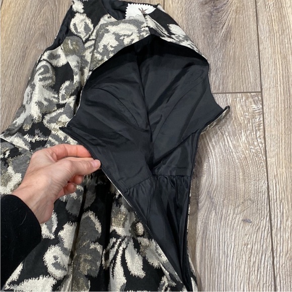 ANTHROPOLOGIE TABITHA Black Gold Floral A-Line Dress Lined w/ Pockets Sz 6 - Picture 7 of 16